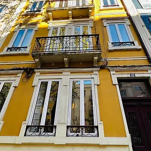 Luciano Cordeiro Homestay Lisbon