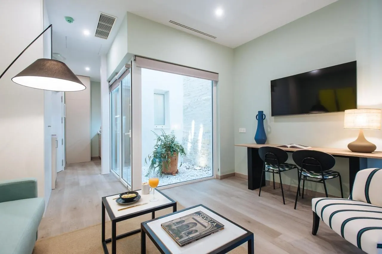 Sercotel Sevilla Guadalquivir Suites セビリア