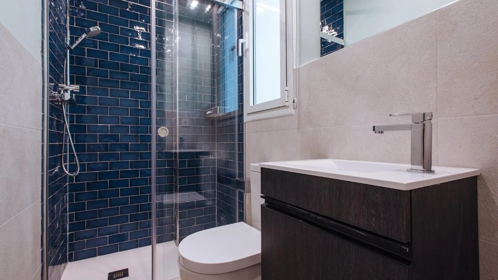 Sercotel Sevilla Guadalquivir Suites 0*, Seville Spain