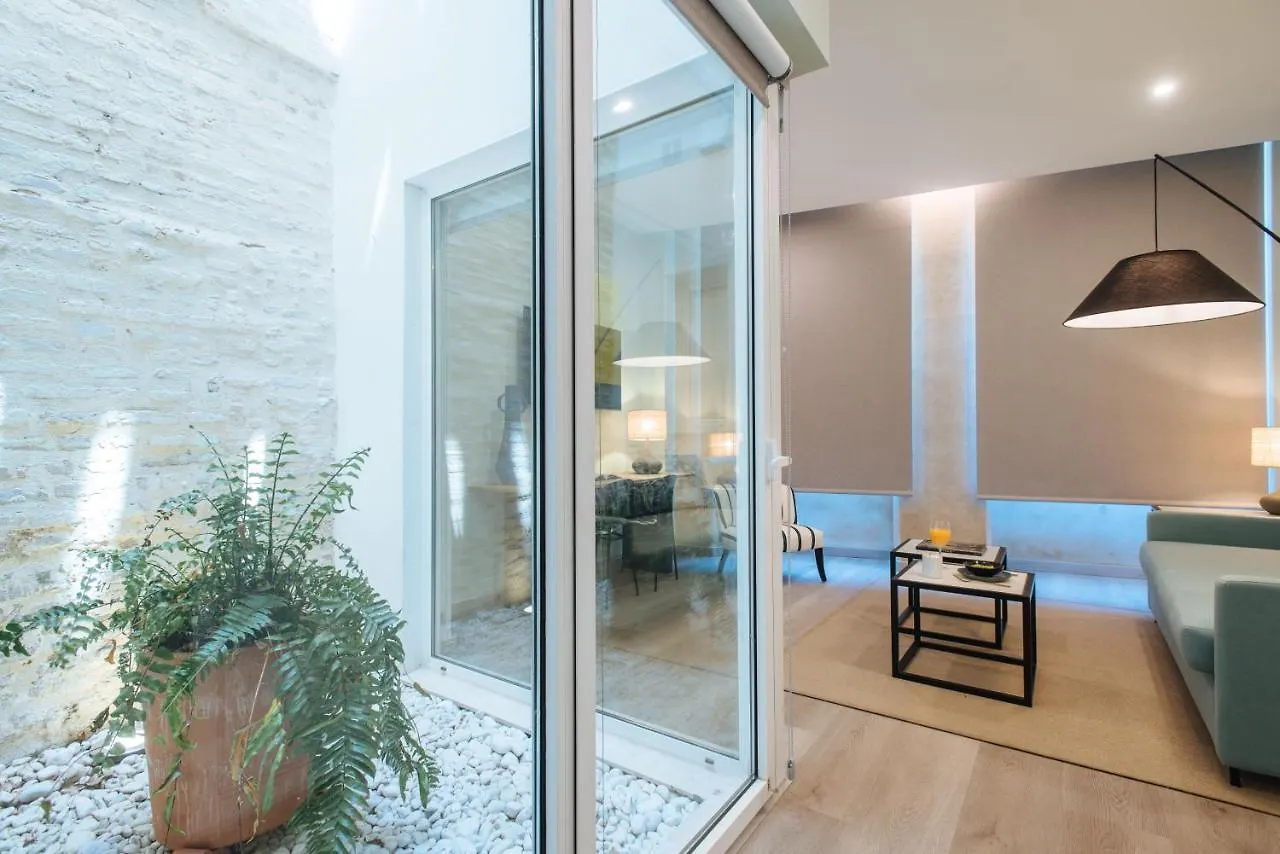 Sercotel Sevilla Guadalquivir Suites Apartment