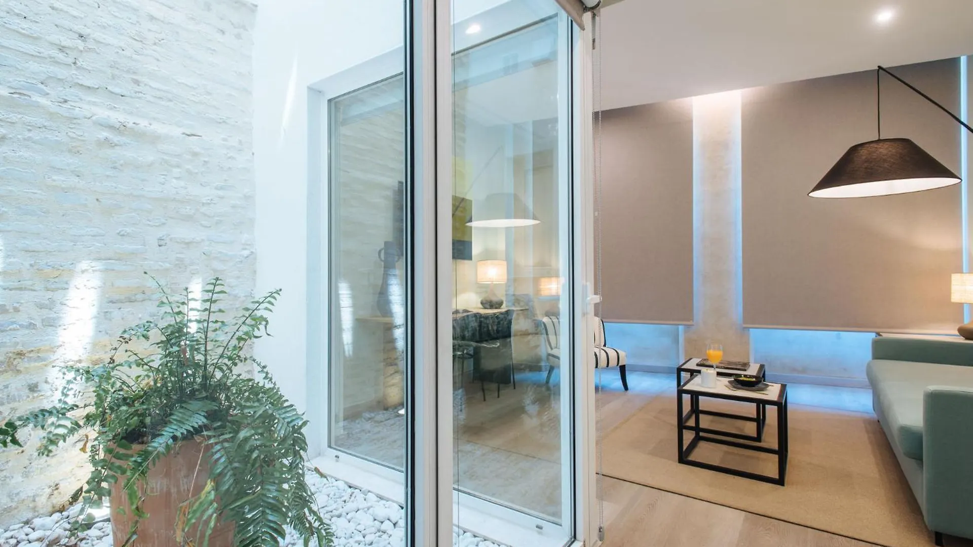 Apartment Sercotel Sevilla Guadalquivir Suites